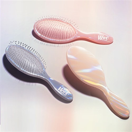 WetBrush Iridescence Icon Detangler Chrome