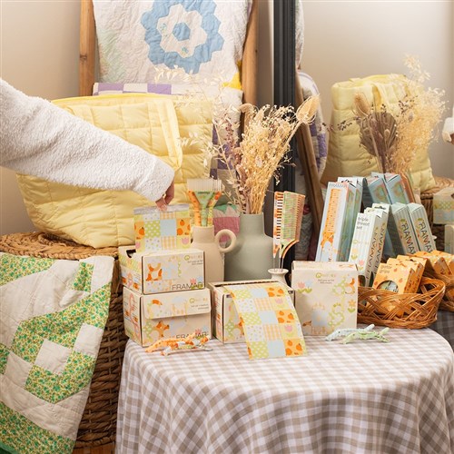 Framar Embossed Foil Roll Quilted