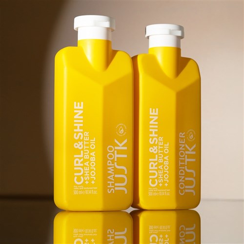 JustK Curl and Shine Shampoo